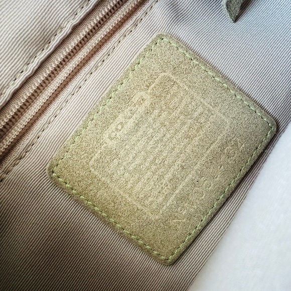 Vintage Coach multi-color Logo shoulder bag - Picture 11 of 13